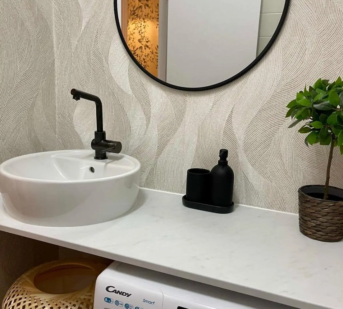 Apartment Poble Sec - Modern & Comfy 3 Bedrooms Barcelona